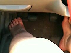 curvymetalhead’s kinky foot fetish driving clip