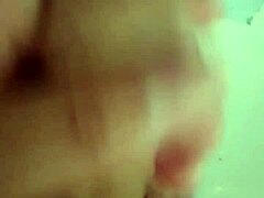 Paja Para Ella’s Solo Masturbation Session