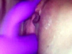 i can’t stop rubbing my aching wet pussy