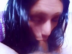Deep Throat Action In Raw Detail