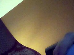 leftyxlucci fucking herself with wild abandon