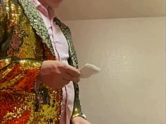 MILF’S ORAL DELIGHT DURING COMEDY