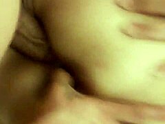 TEEN'S THRILLING DEEP THROAT
