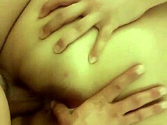 TEEN'S THRILLING DEEP THROAT