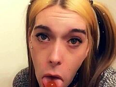 Selfie Teen’s Tempting Bj Reveal