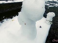 japanese white cat myaa’s snow sculpture art