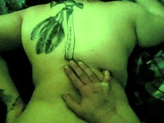 STUNNING LATINA CURVES SHINE