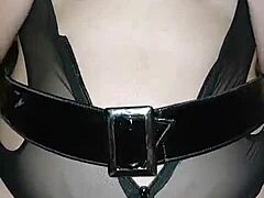 HORNY WOMAN CRAVES ACTION