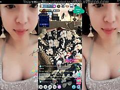 Two Girls in Sexy Camshow Blast