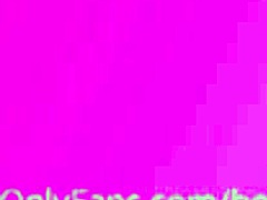 Bonnie3 Shows Off On Cam For Fun