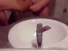 Young guy’s daring solo stroke session