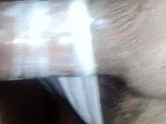 Black MILF’s vintage amateur charm