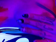 Hentai babe enjoys anal toys