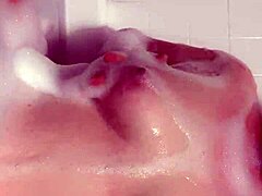 Intense Bath with Bouncing Curves