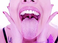 Big thrill deepthroat bliss in HD