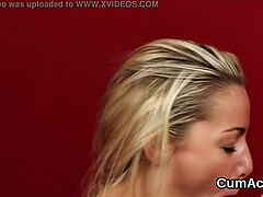Facial bliss for horny woman