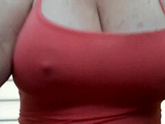 Argentine MILF gets tit massage