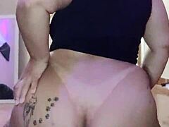 Camgirl's Steamy Backdoor Fun
