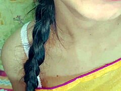 Shaved pussy and hot sex