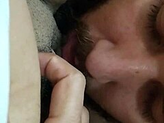 Indian prostitute gives great BJ