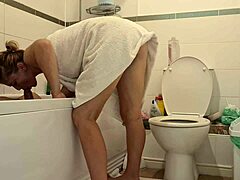 Steamy amateur fun with neighbors