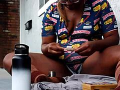 Ever seen a black babe rub outside?