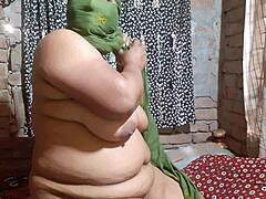 Stunning Asian beauty bares all