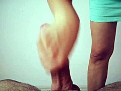 WIFE’S HANDJOB MESSY FACIAL
