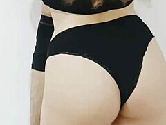 webcam milf’s hard raw desire