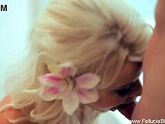 Beautiful oral sex in a sensual CFNM encounter