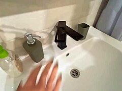 Milf’s ruthless fuck after museum walk