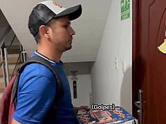 i tricked the delivery guy for pepperoni pizza fun