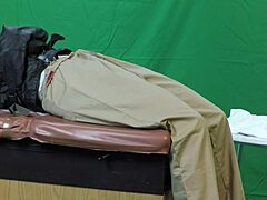 Scarlett Johnson Medical Vag Inspection Extreme Deepthroat Action!