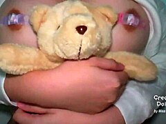Wow, this teen Asian babe got creamed inside! Homemade vid is pure fire! 🔥
