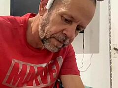 Agora eu to lisa - cansei de ser peluda 😏 shaved smooth