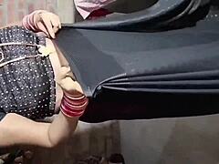 Indian Beautiful Bhabhi Caught Pissing in Black Saree