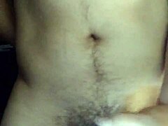 Muscular Bodybuilder Masturbates Intensely!