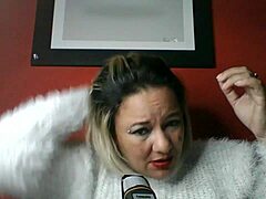 lola shares playful cositas with laughter