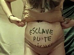 2025 03 05 esclave f autoseance punaises tags humiliation