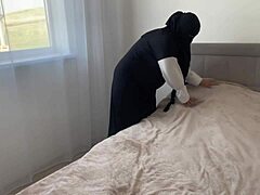 Arab Zalifah Excited Without Panties, Shows Shaved Holes During Cleaning!