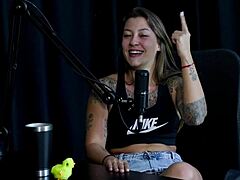 omg this exibicionista latina milf does wild pov stuff with toys and that old guy sucking pussy 😈