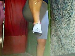 Oh man, this very sexy brunette with a big ass is working out, like, totally hot