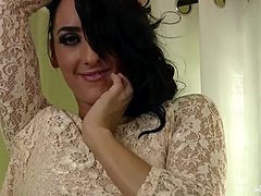Flexible brunette fingers herself to ecstasy in lingerie