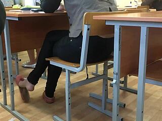 Candid Shoeplay Fetish In Flats