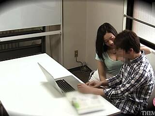 Secret teen affair unfolds
