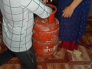 rough indian bhabhi creampie in kitchen fix