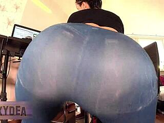 Twerking Latina Shakes Ass in Jeans