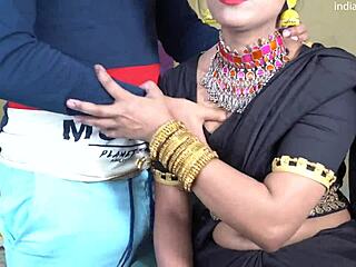 indian mom's birthday fuck in hindi