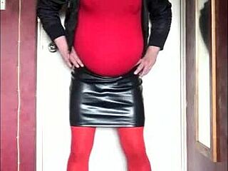 What drives this shy crossdresser’s kinky taste?