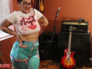 Ever seen a Mexican girl fucked to get her way?